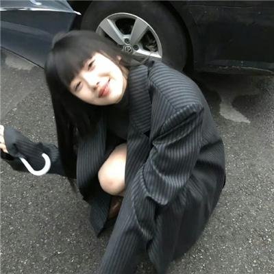 燃烧女子的画像